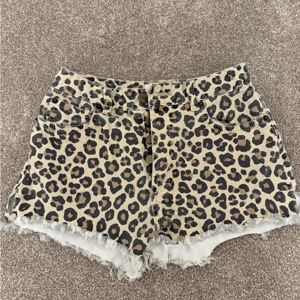 Amuse Leopard Print Women's Shorts